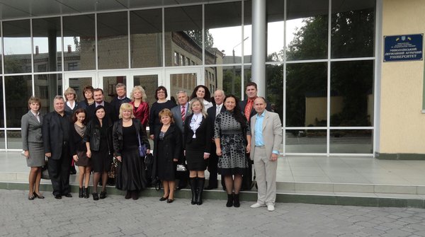 Проректори та помічники ректорів з виховної роботи вищих навчальних закладів  Міністерства аграрної політики та продовольства України